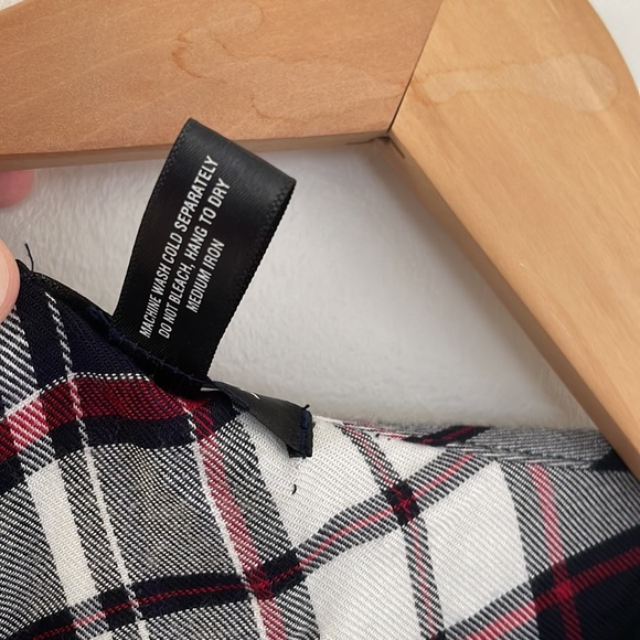 Closet closing 4/15, make offer! Aqua NWT Large Sleeveless Plaid Top - Picture 6 of 8